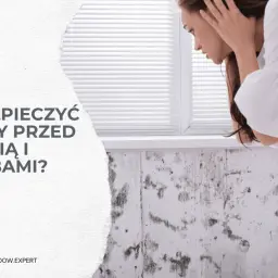 Kobieta z przerażeniem patrzy na zagrzybioną ścianę. Dowiedz się, jak zabezpieczyć ściany przed pleśnią i grzybami.